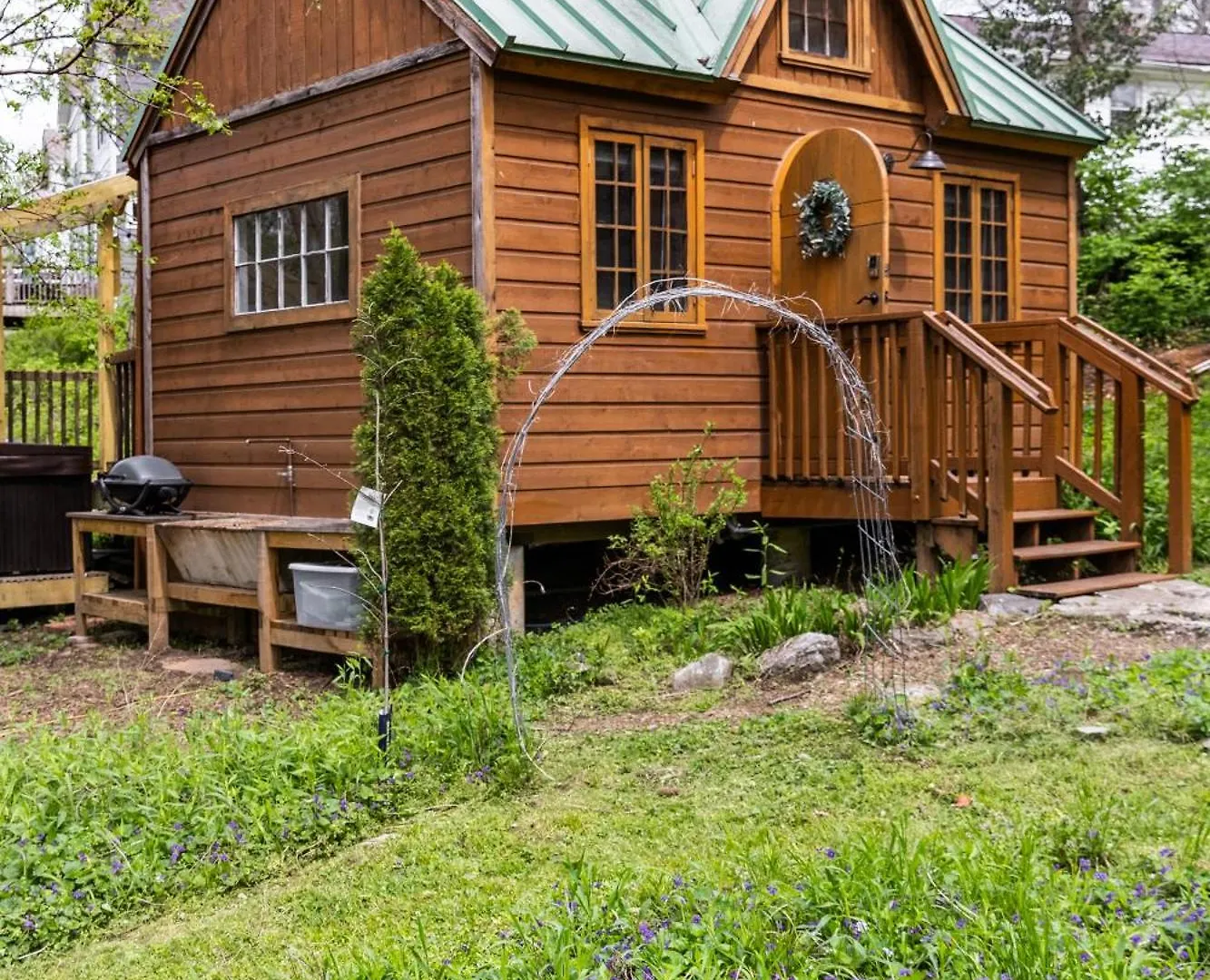 Dreamy Tiny House Cottage With Hot Tub And Garden Patio Nashville United States