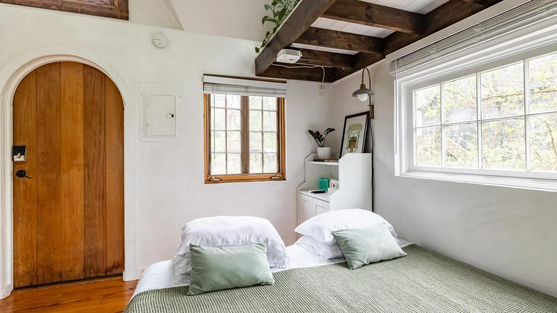 Dreamy Tiny House Cottage With Hot Tub And Garden Patio Nashville