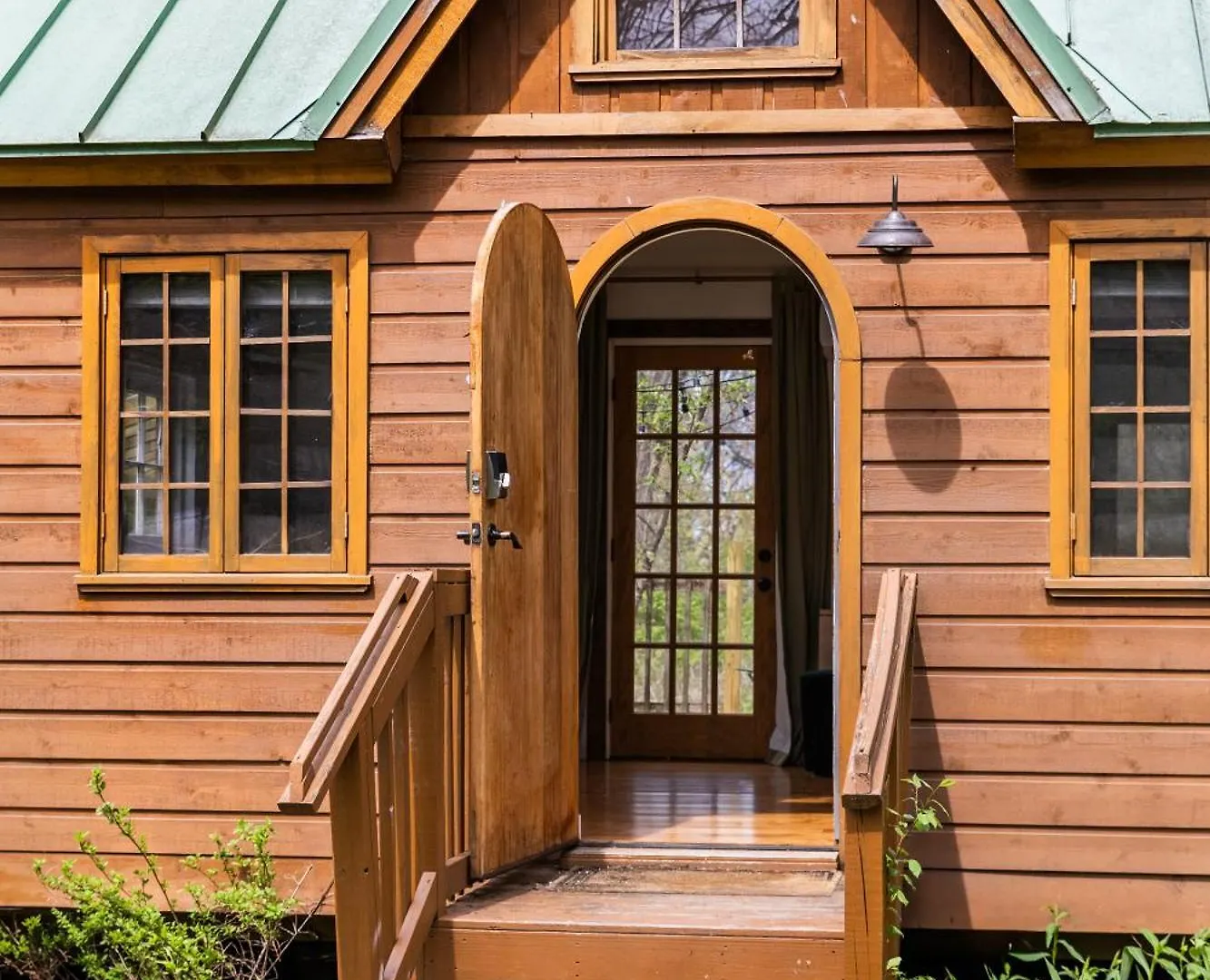 Dreamy Tiny House Cottage With Hot Tub And Garden Patio Nashville Holiday home