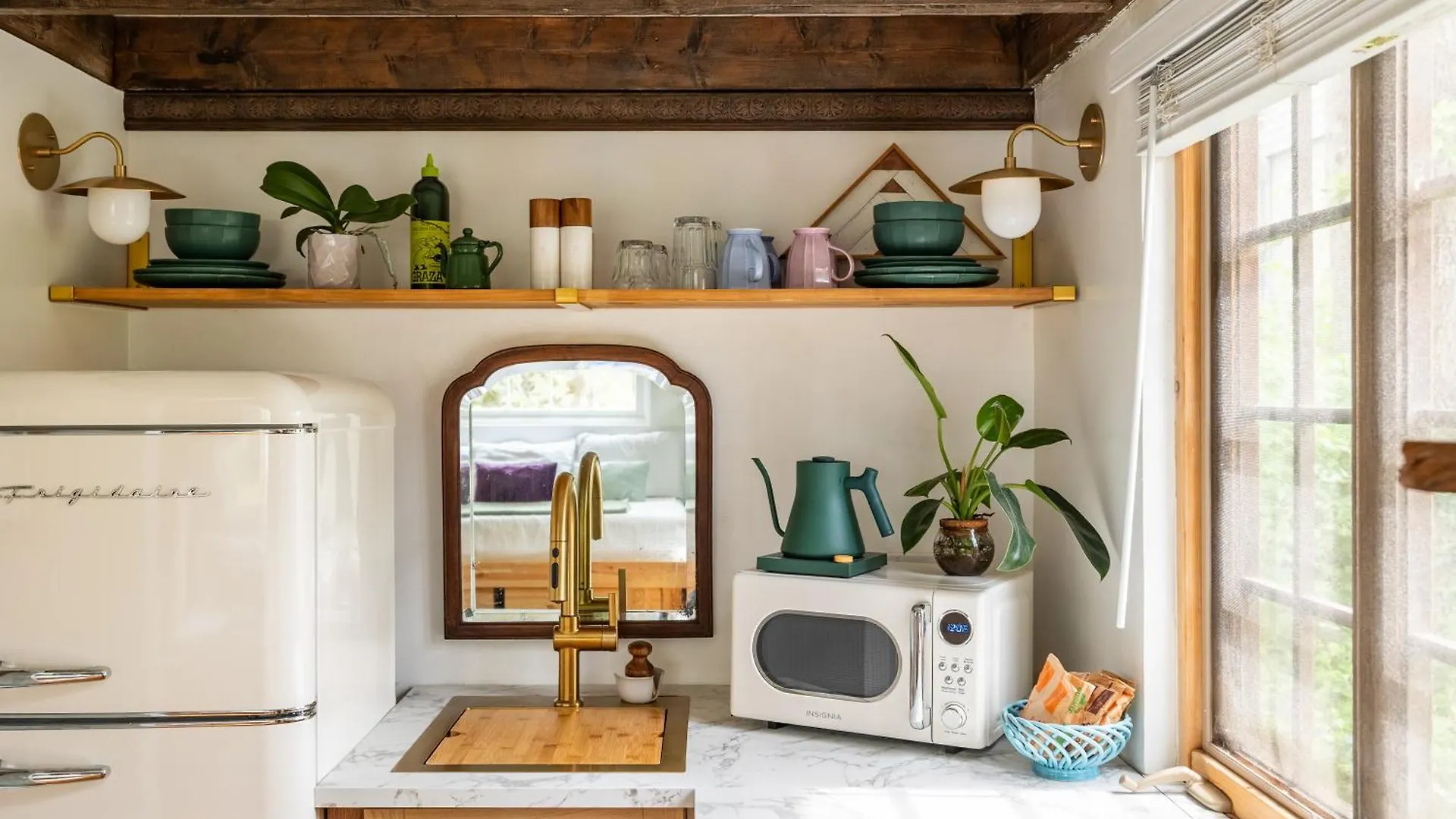 Dreamy Tiny House Cottage With Hot Tub And Garden Patio Nashville Holiday home